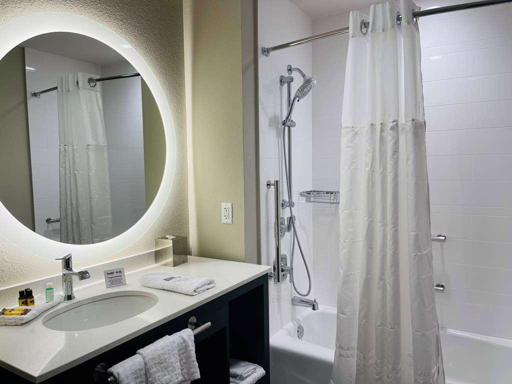 Best Western Plus Executive Residency Jackson Northeast Ruang foto